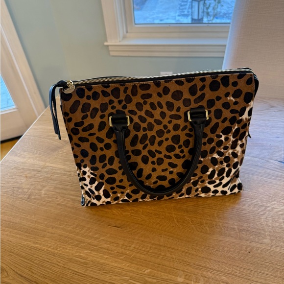 Clare V Sandrine Tote original $595 Leopard print bag with zipper closure - Picture 2 of 6